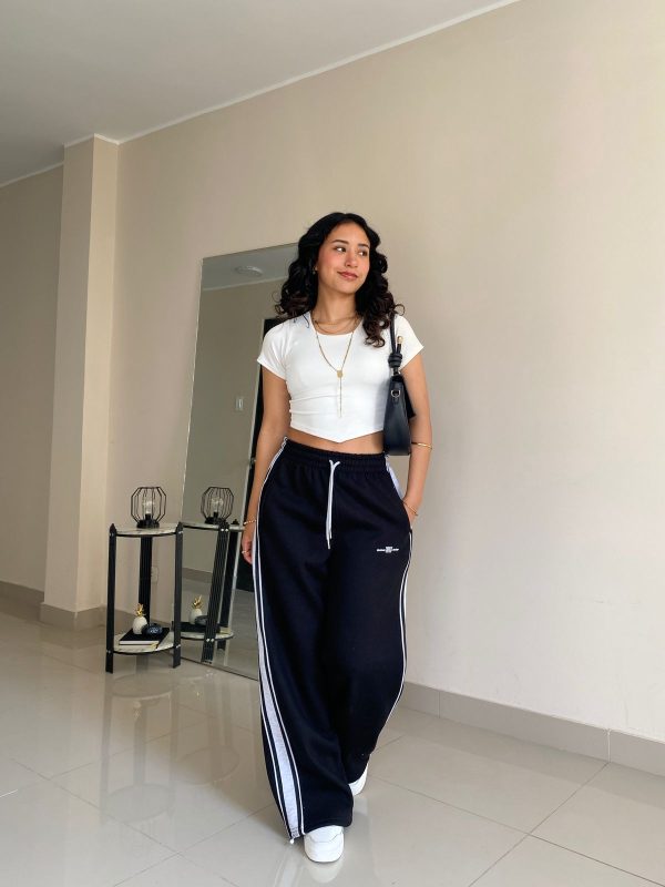 WhatsApp Image 2025-04-10 at 5.36.01 PM (4) WhatsApp Image 2025-04-10 at 5.36.01 PM (4)